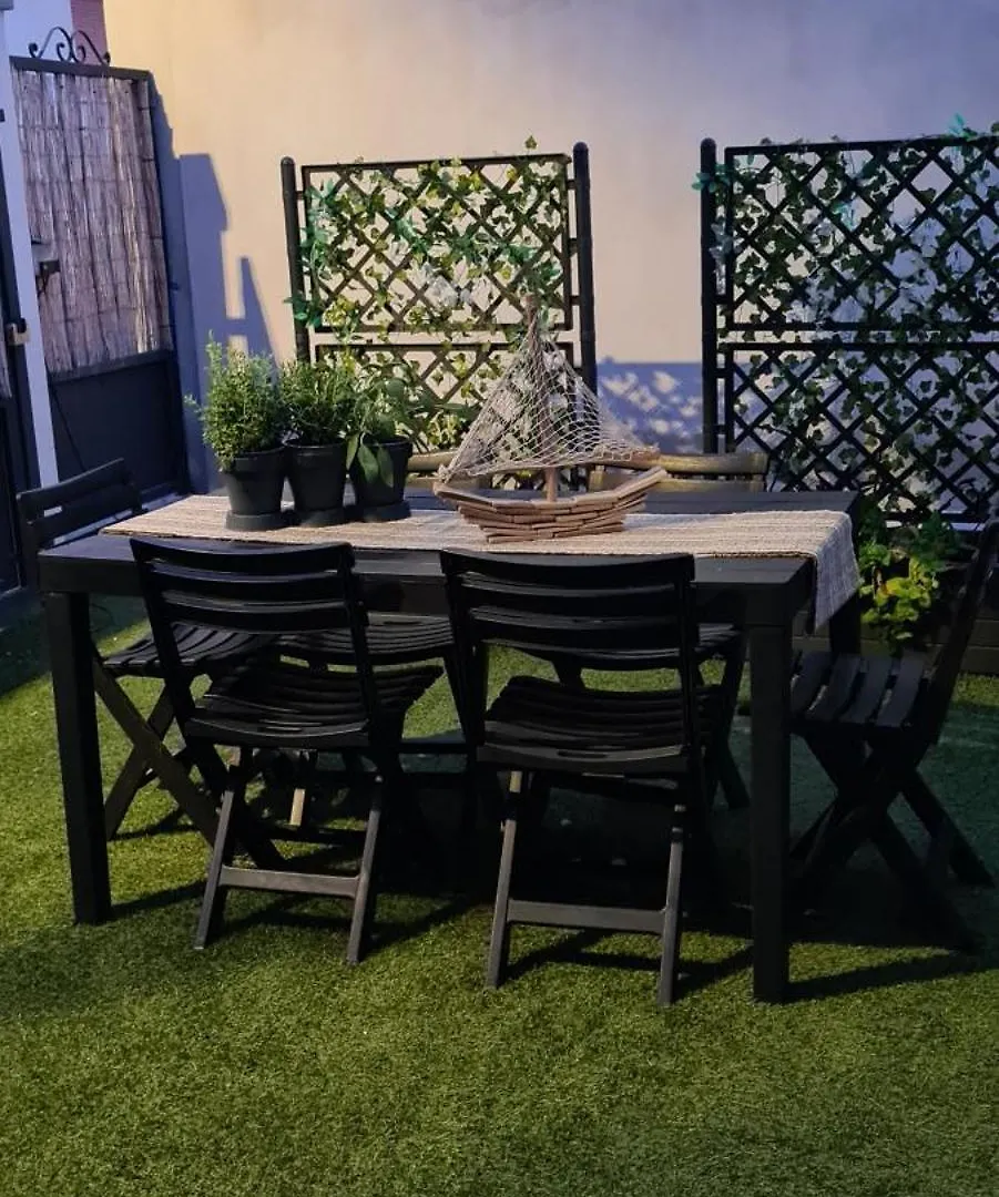 Apartment A 2 Passi Dalla Spiaggia Portoscuso Italien